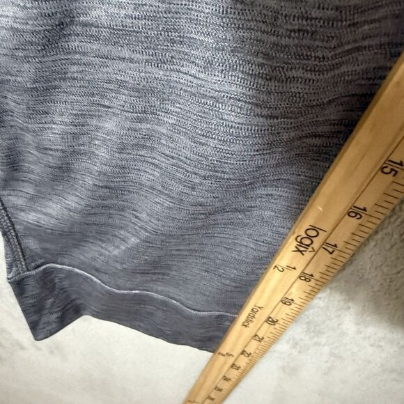 NWT Under Armour Women's Tech Capris 3/4 Pants XL Gray Athletic Gym New MSRP$40 - Picture 5 of 10